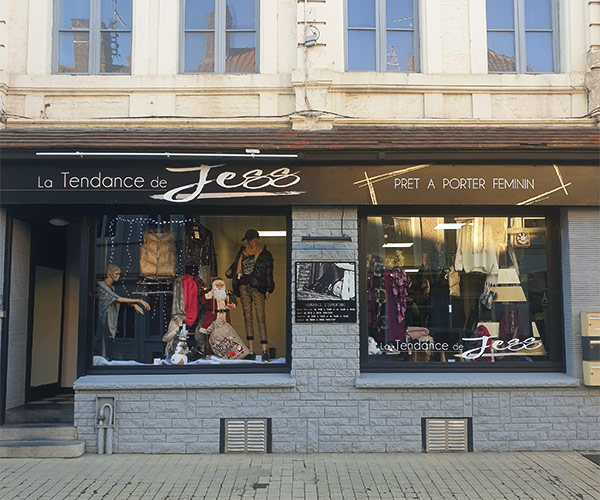 Vente de vêtements pour femme tendance à Aire-sur-la-Lys